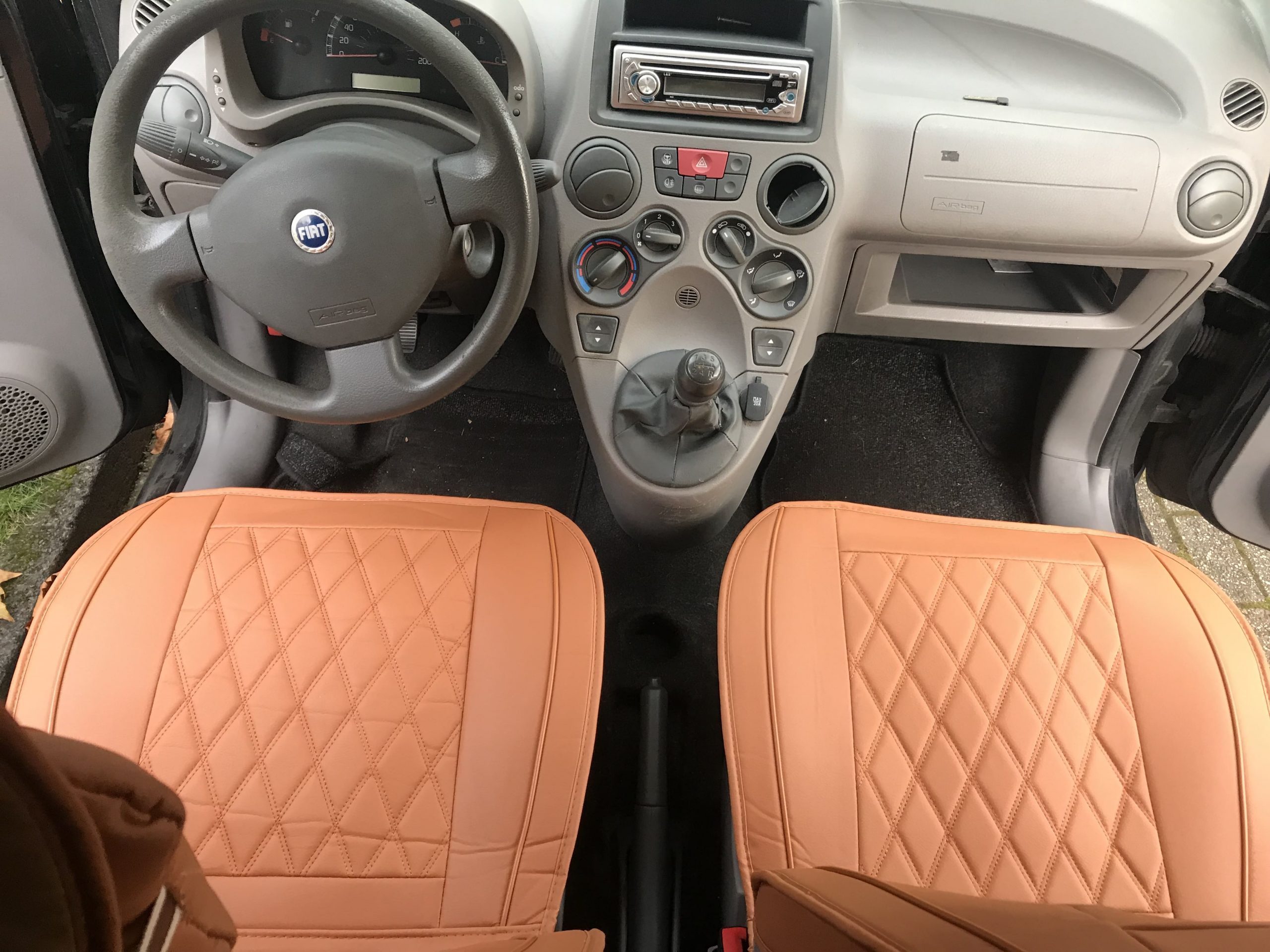Autositzbezüge Universal Set Leder Auto Sitzbezüge für BMW Serie 3 GT F34 /  F34 GT Tuning / F34 Tuning / 320I GT / 320 GT Zubehör(Size:Mit Kopfstütze  und Lendenwirbelstütze,Color:Schwarz) : : Auto